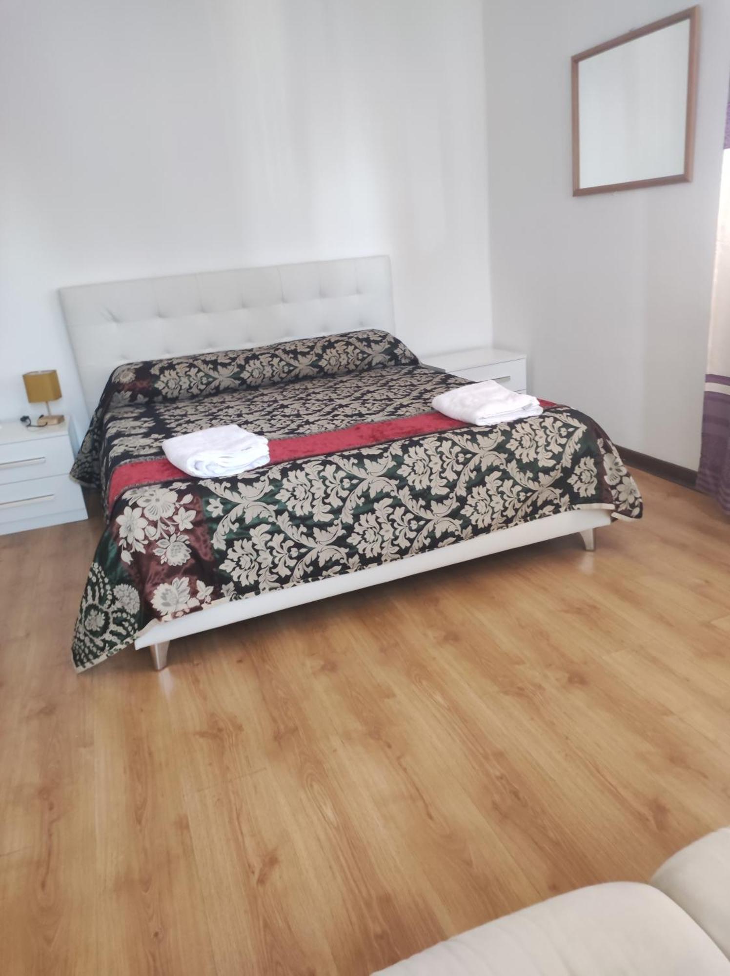 Abc Guest House Местре Екстериор снимка
