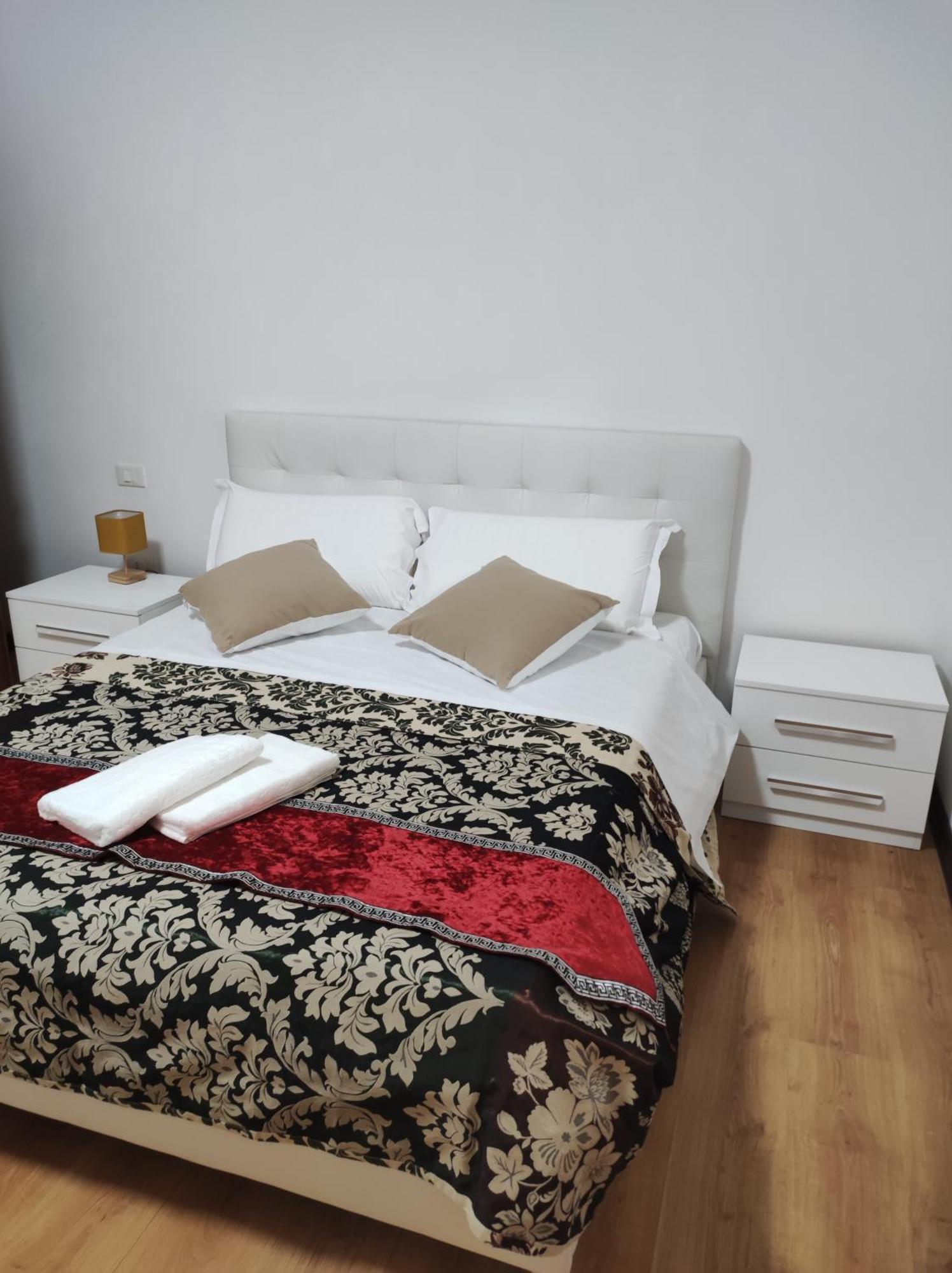 Abc Guest House Местре Екстериор снимка